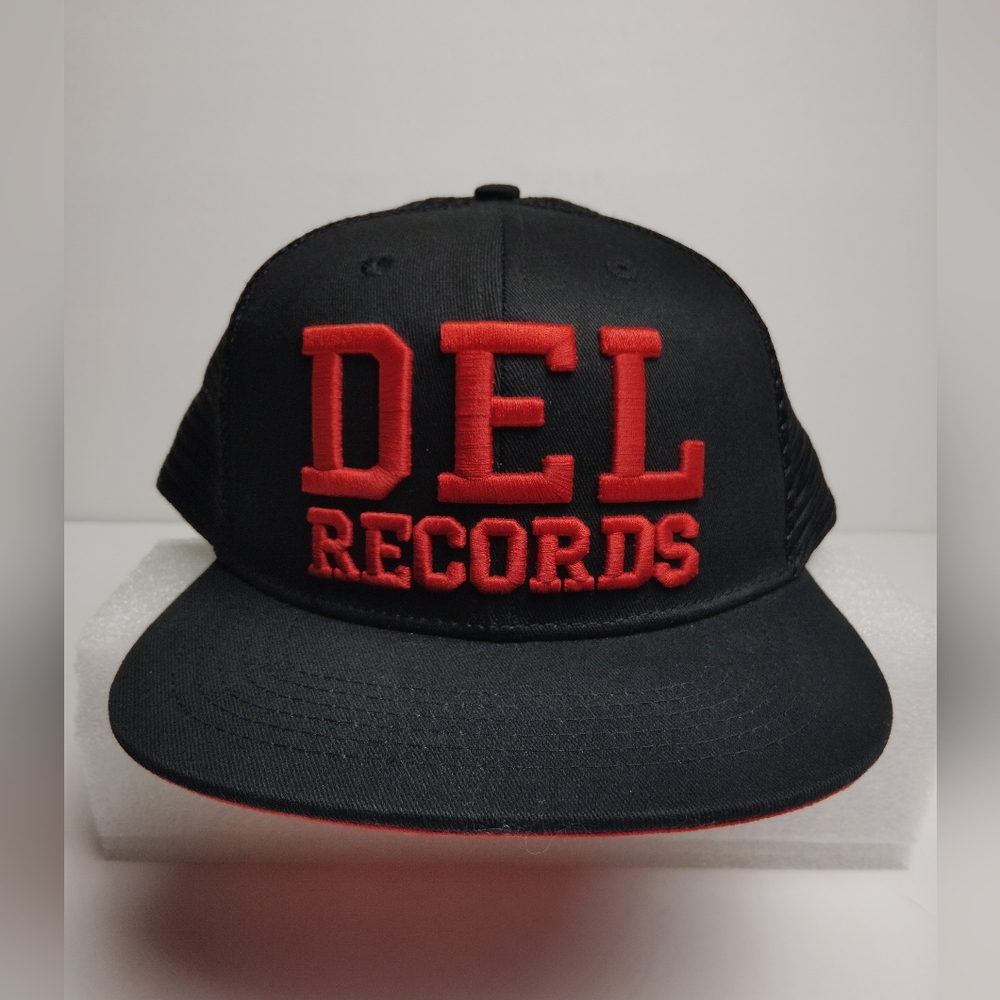 Del Records Men's Retro Trucker Hat Black Red with Front Logo - One Size